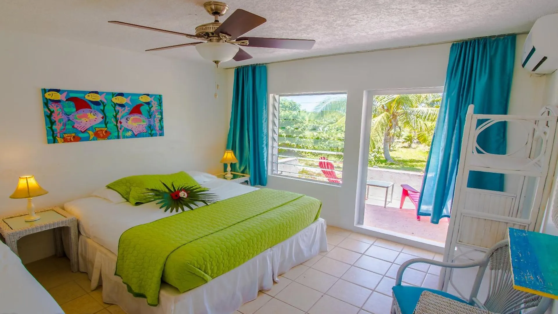 Greenwood Beach Resort Bailey Town  3*, Bailey Town (Cat Island) Bahamy